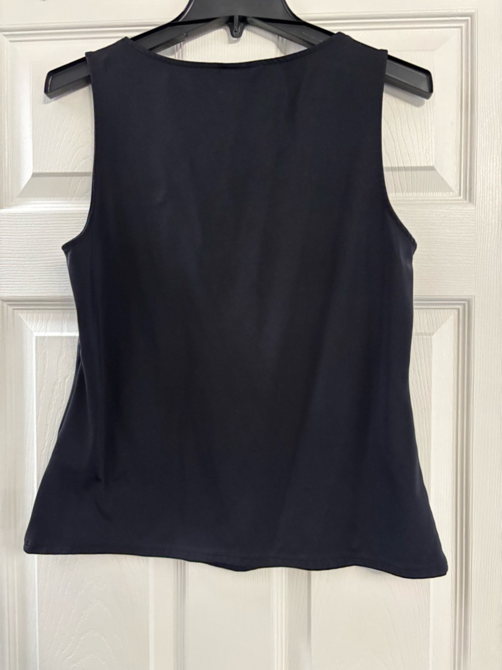 H&M Black Scoop Neck Tank Top - Picture 2 of 3